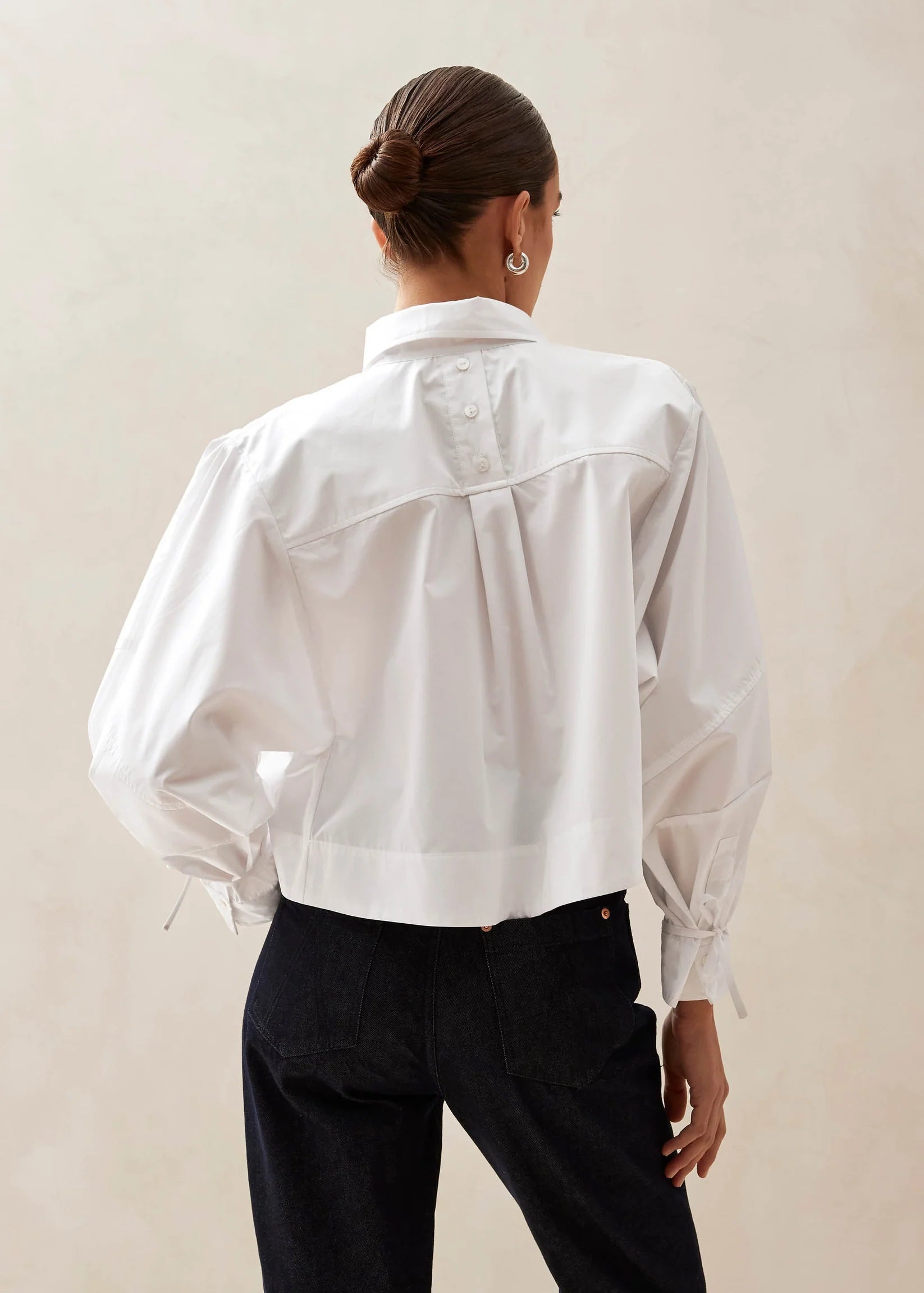 Alohas Adara White Shirt - THE INVITE