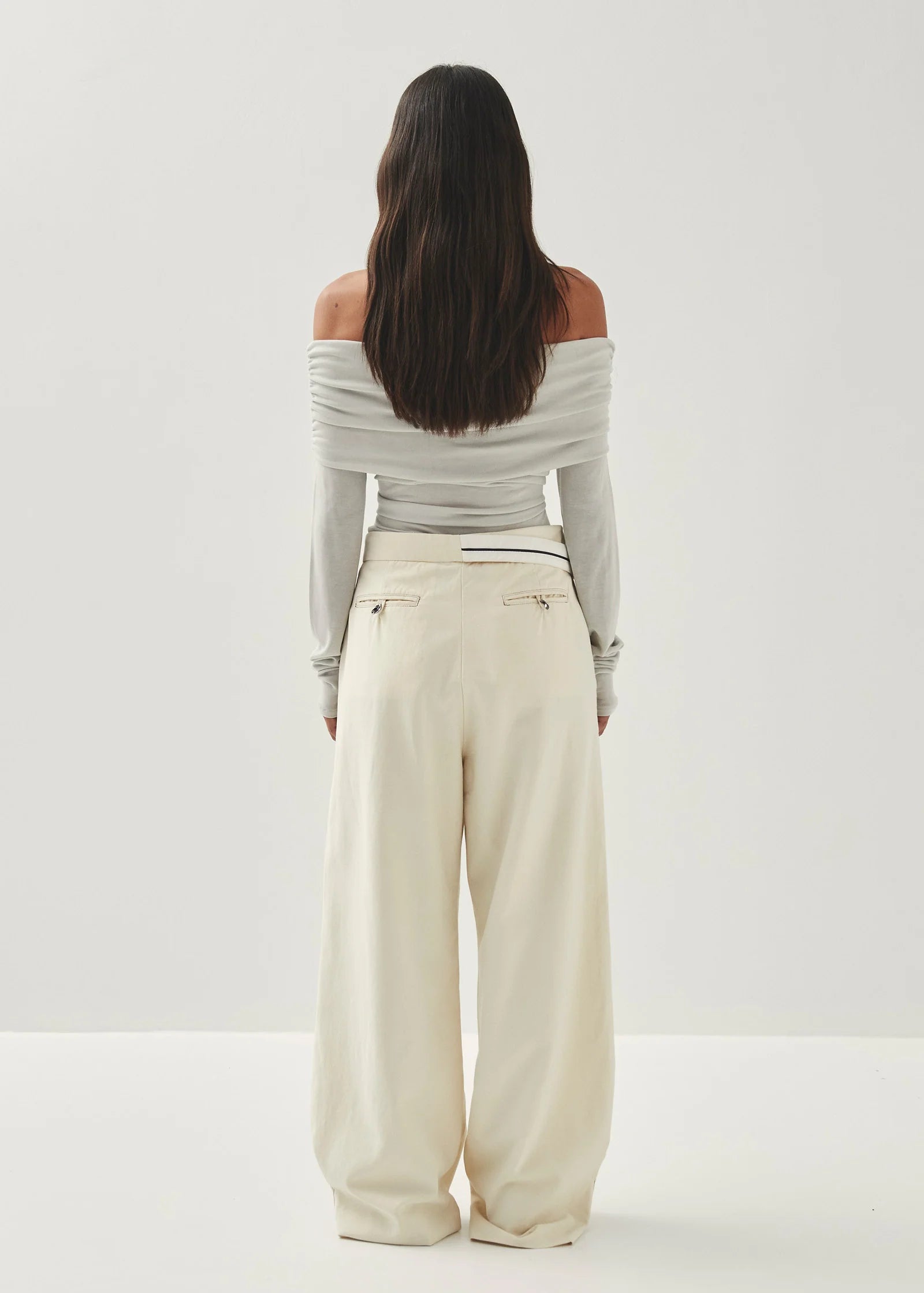 Alohas Emica Off - The - Shoulder Top - THE INVITE