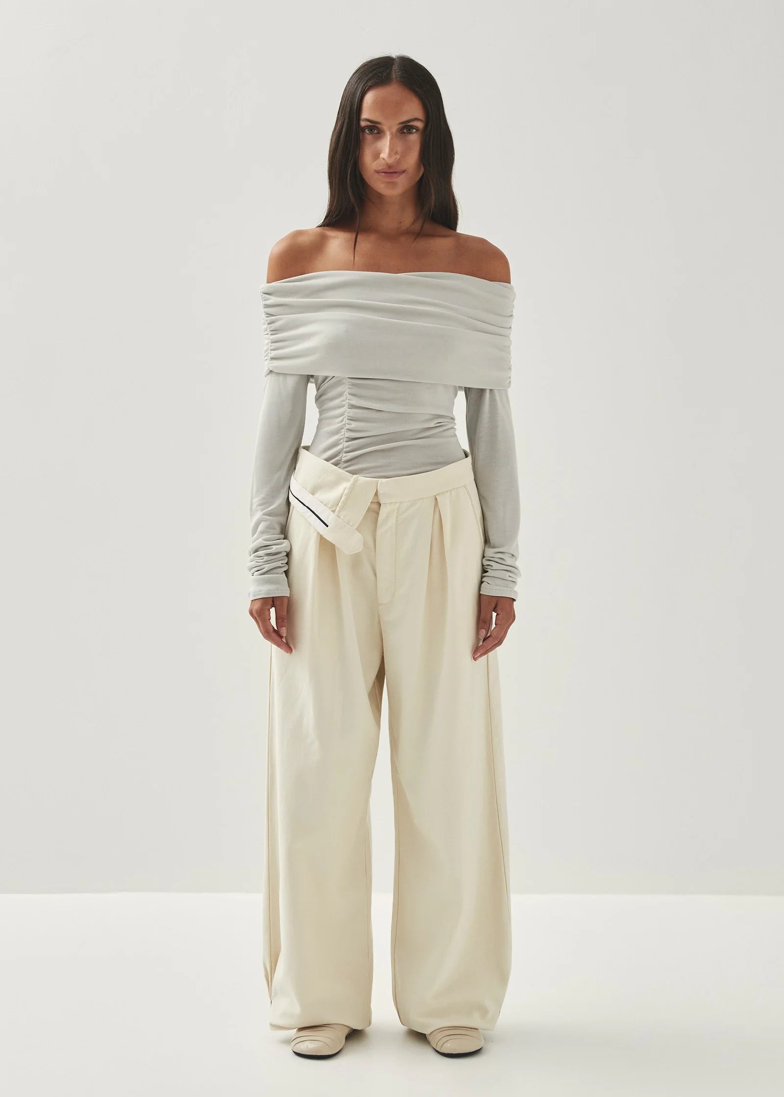Alohas Emica Off - The - Shoulder Top - THE INVITE